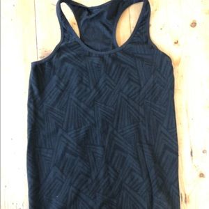 Black Fabletics tank